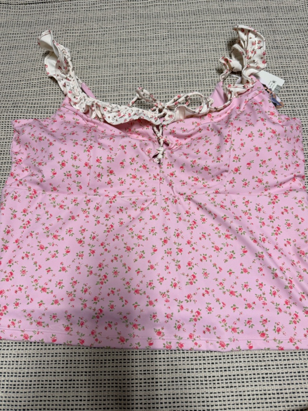 Blogilates Active Pink Floral Ruffle Tank Top